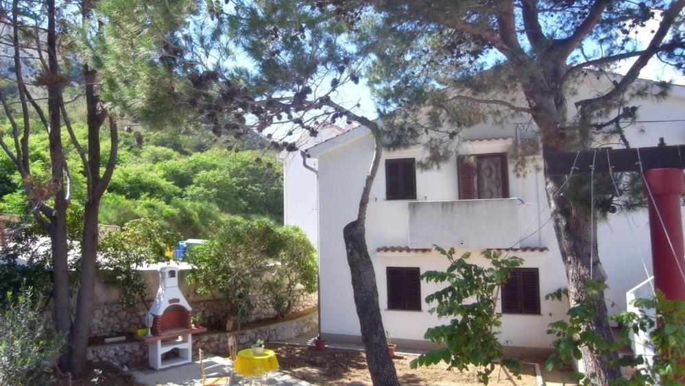 Villa Baska Exteriér fotografie