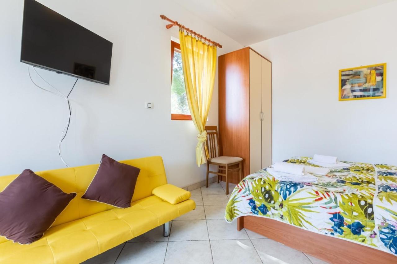Villa Baska Exteriér fotografie