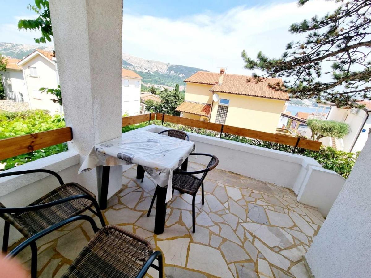 Villa Baska Exteriér fotografie