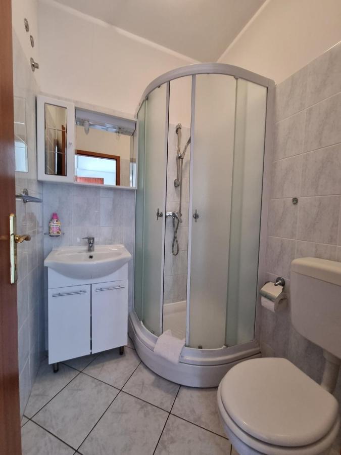 Villa Baska Exteriér fotografie