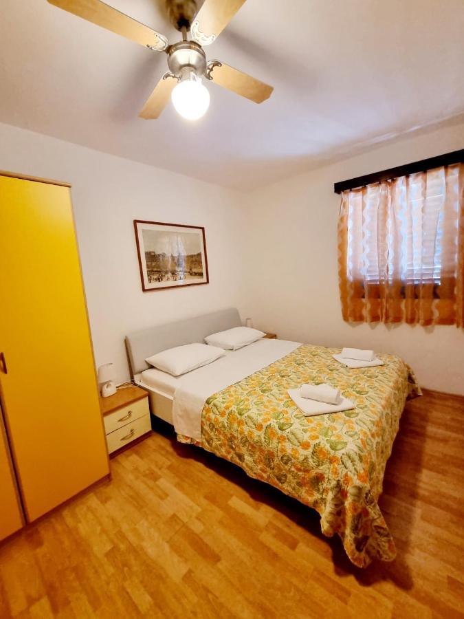 Villa Baska Exteriér fotografie