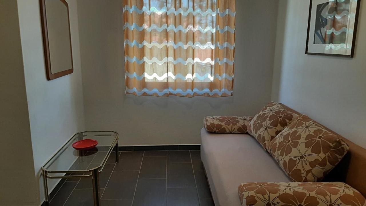 Villa Baska Exteriér fotografie